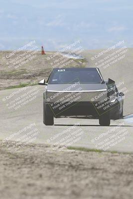 media/Mar-01-2025-Speed Ventures (Sat) [[3556983a2b]]/TC B/Session 2 (Phil Hill)/